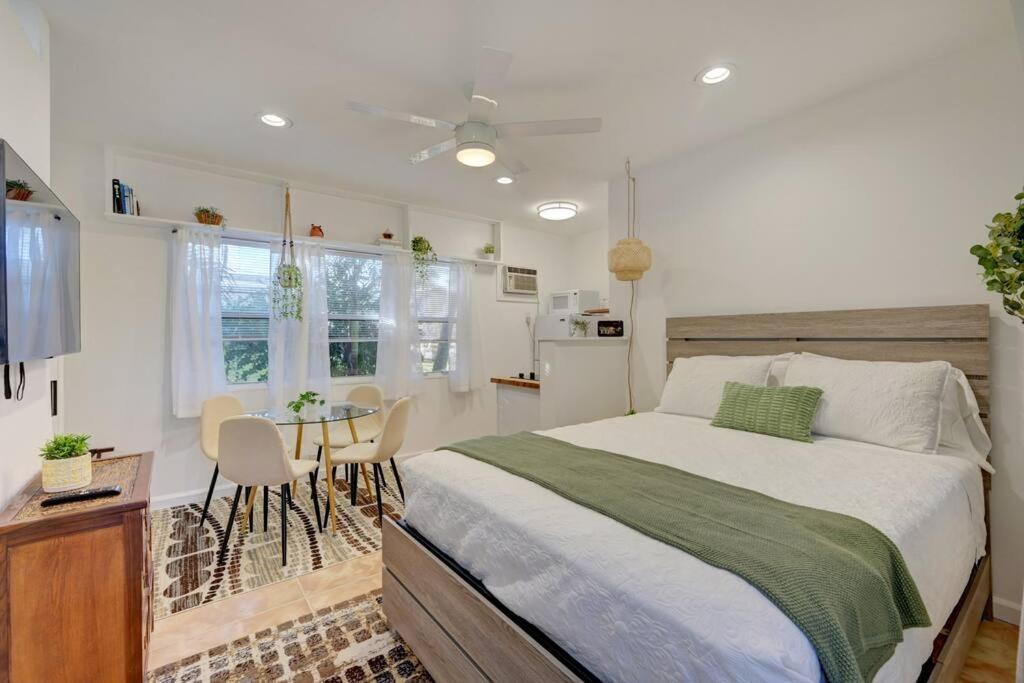 Garden Beach Studio @The Island Deerfield Beach Exteriör bild